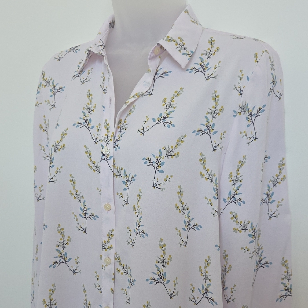 NWT LOFT Pale Pink Floral Blouse Top